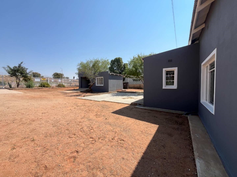 3 Bedroom Property for Sale in Die Rand Northern Cape